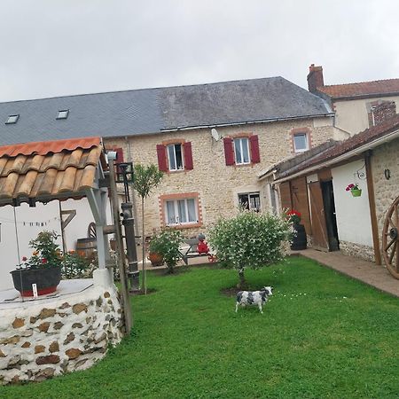 Chambre D Hote Les Frangins Avrille  ภายนอก รูปภาพ