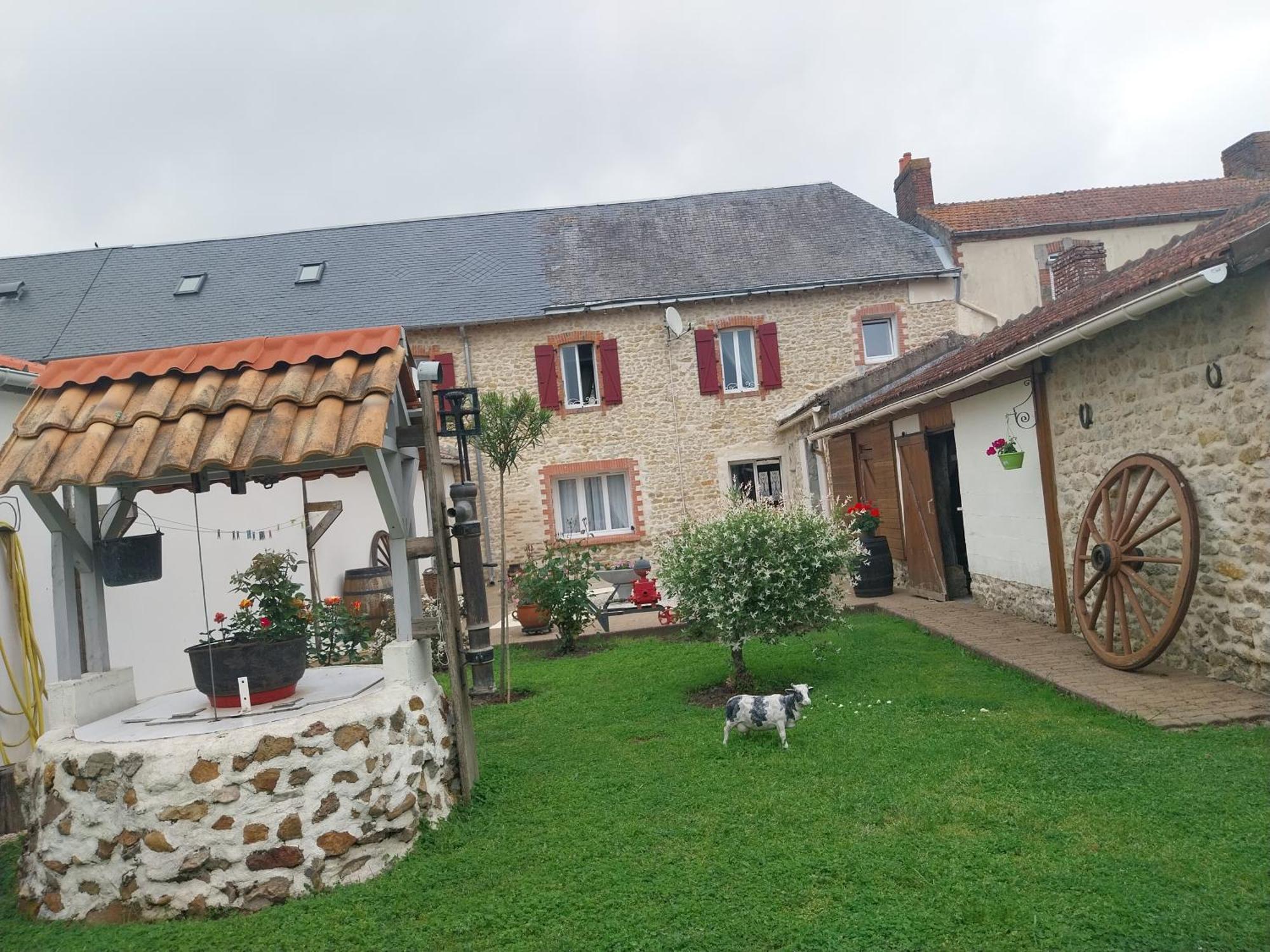 Chambre D Hote Les Frangins Avrille  ภายนอก รูปภาพ